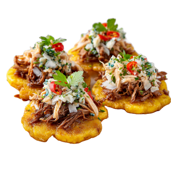 Ración de tostones mixtos de carne y pollo