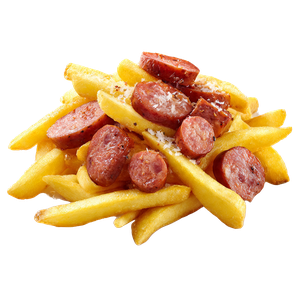 Salchipapas con salchicha y patatas fritas
